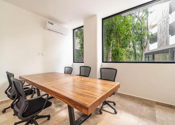 King With Private Balcony, Gym, Rooftop Pool Tulum