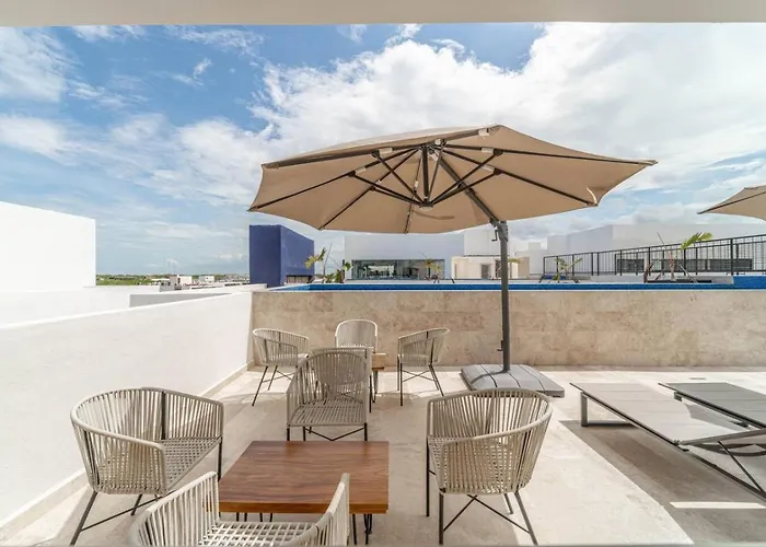 King With Private Balcony, Gym, Rooftop Pool Tulum