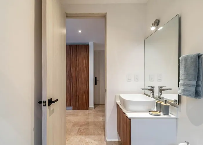 King With Private Balcony, Gym, Rooftop Pool * Tulum