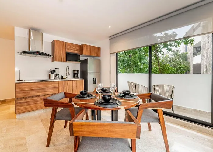 King With Private Balcony, Gym, Rooftop Pool * Tulum